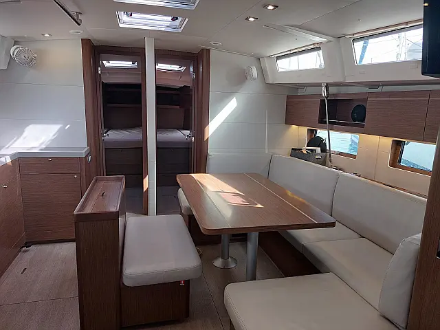 Oceanis 46.1 (5 cab) - [Internal image]