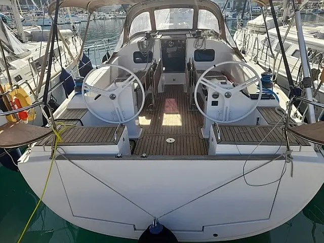 Elan Impression 45.1 (4 cab.) - [External image]