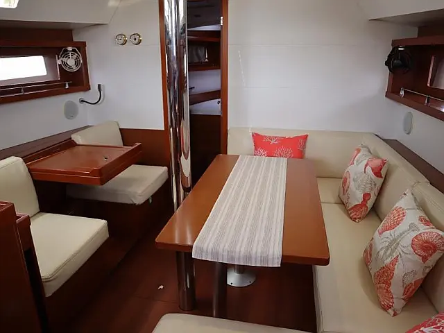 Oceanis 41 (3 cab.) - [Internal image]