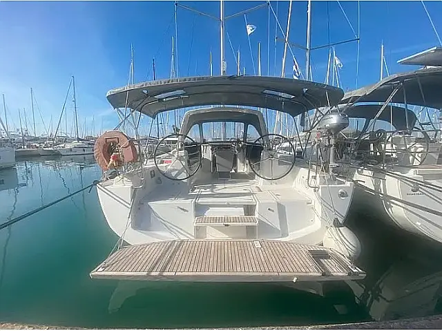 Oceanis 41.1 (3 cab.) - [External image]