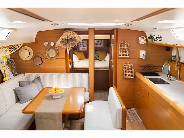 Sun Odyssey 469 - [Internal image]