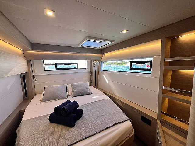 Lagoon 51 - [Internal image]