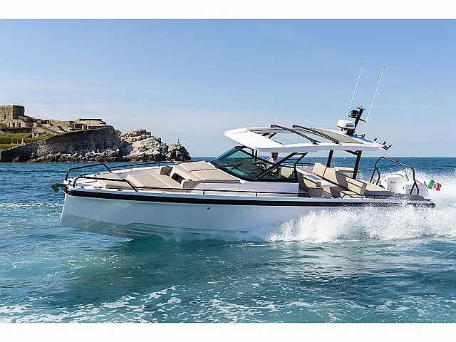 Axopar 37 XC - [External image]