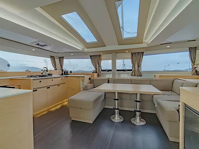 Elba 45 - [Internal image]