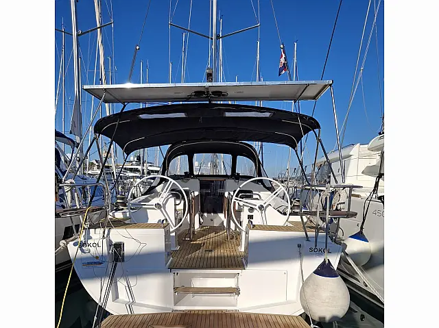 Elan Impression 45 - [External image]