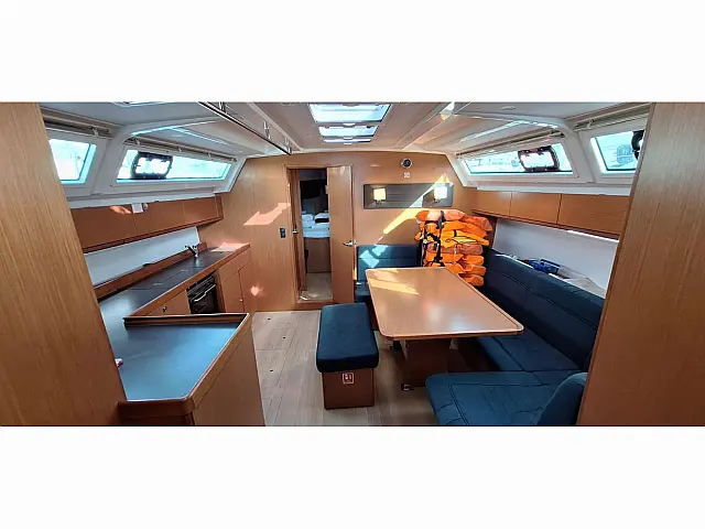 Bavaria Cruiser 46 - [Internal image]