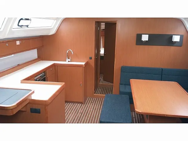 Bavaria 51 Cruiser - [Internal image]