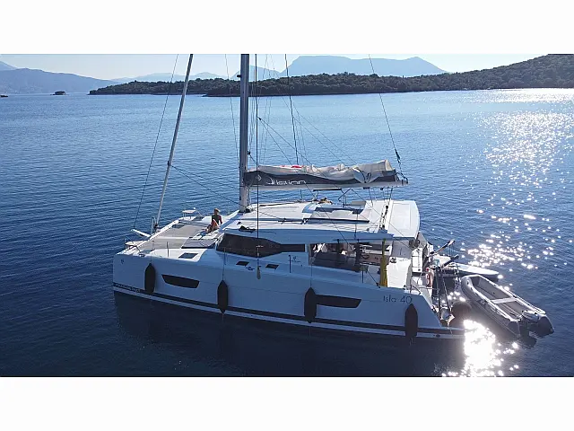 Isla 40 - [External image]