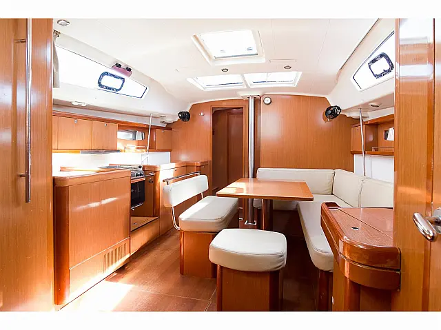 Oceanis 43 - [Internal image]