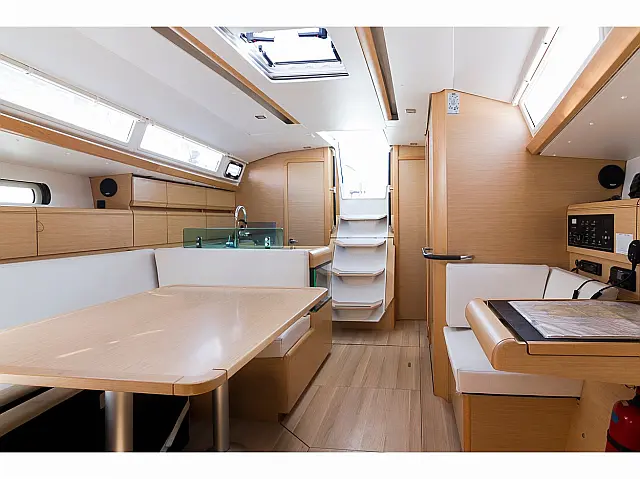 Sun Odyssey 419 - [Internal image]