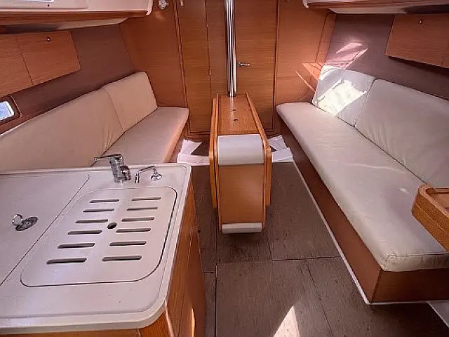 Dufour 310 Grand Large - [Internal image]