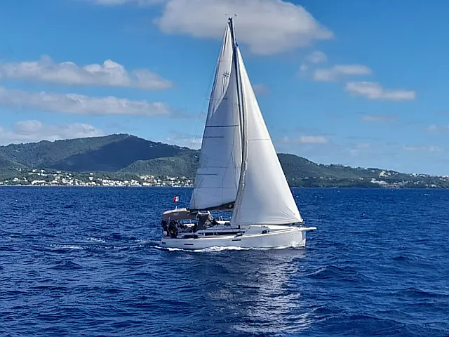 Sun Odyssey 389 - [External image]