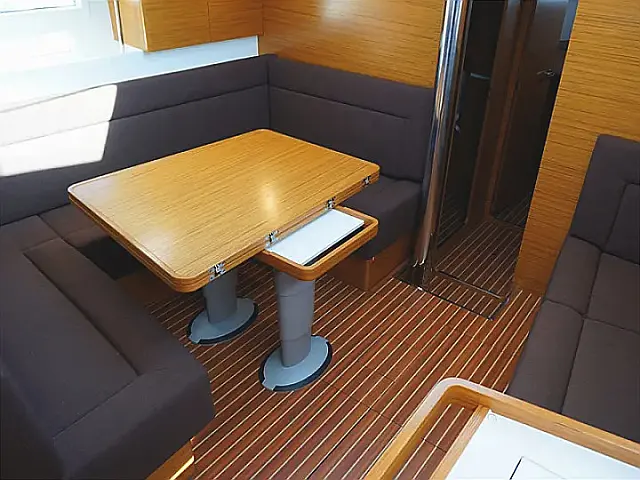 Elan Impression 45[G] - [Internal image]