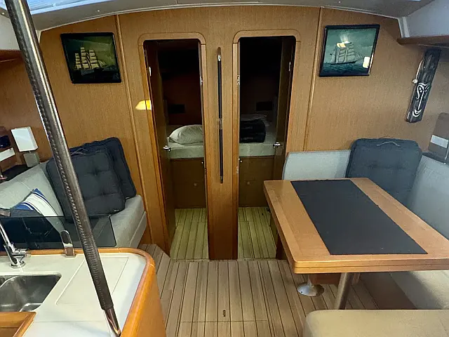 Jeanneau 53 - [Internal image]
