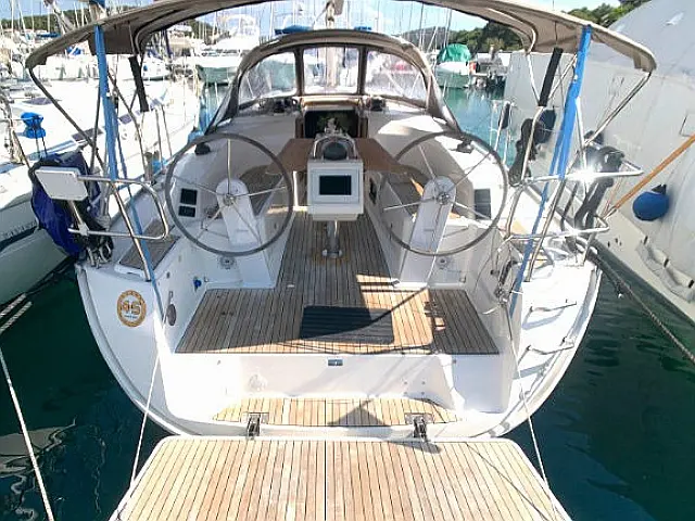 Bavaria Cruiser 34 - [External image]