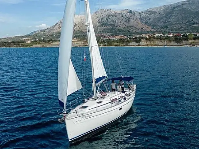 Bavaria 38 - [External image]
