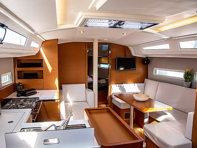 Sun Odyssey 410 - [Internal image]