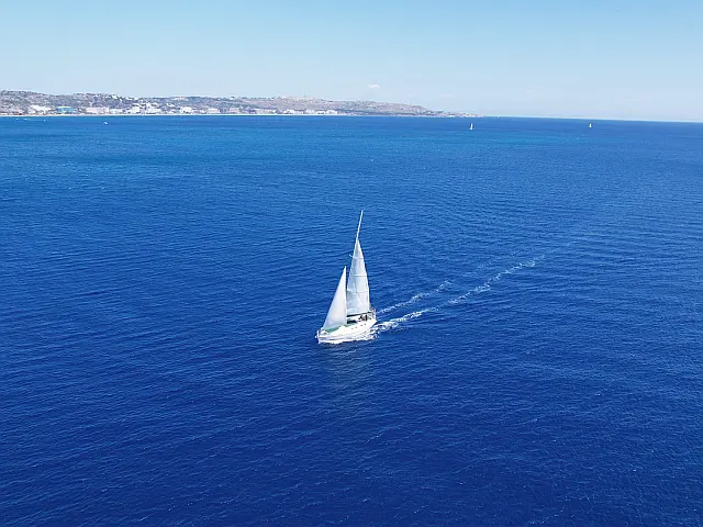 First 45 F5 - [Internal image]