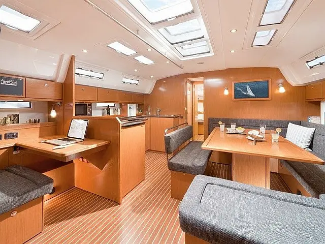 Bavaria Cruiser 50 - [Internal image]