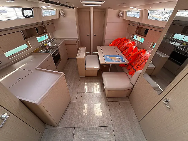 Oceanis 46.1 - [Internal image]