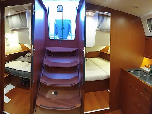 Oceanis 45 - [Internal image]