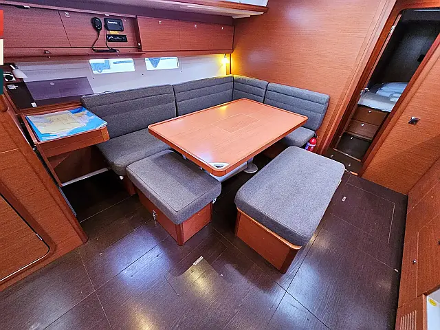 Dufour 460 Grand Large - [Internal image]