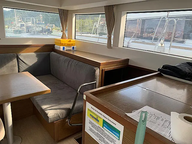 Lagoon 40 - [Layout image]