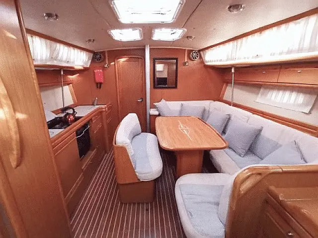 Bavaria Cruiser 40 - [Internal image]