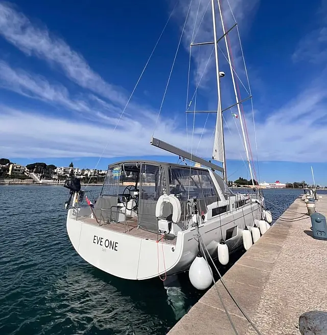 Beneteau 54 - [External image]
