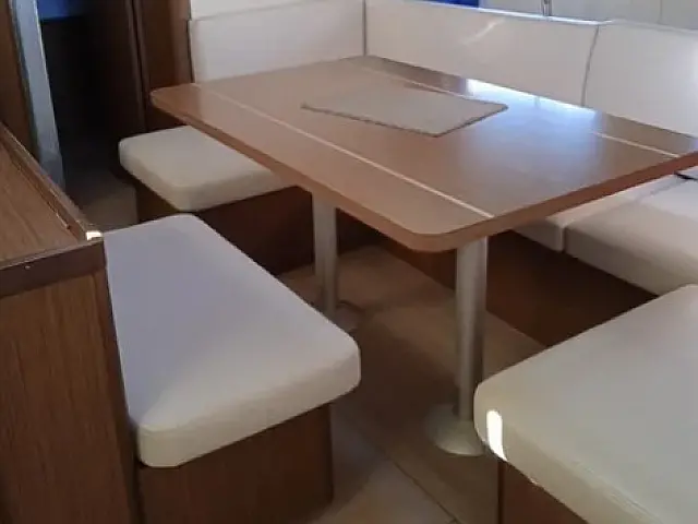 Oceanis 46.1 /5cab - [Internal image]