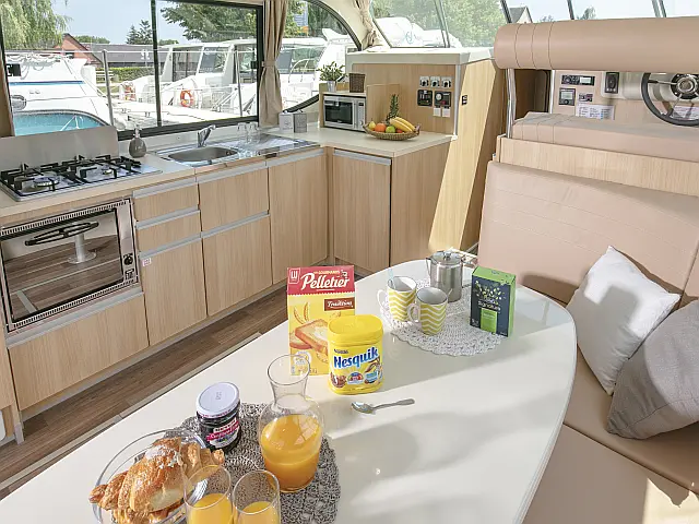 Nicols Quattro Fly C - [Internal image]