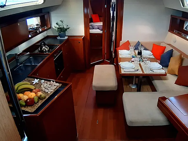 Oceanis 45 - [Internal image]