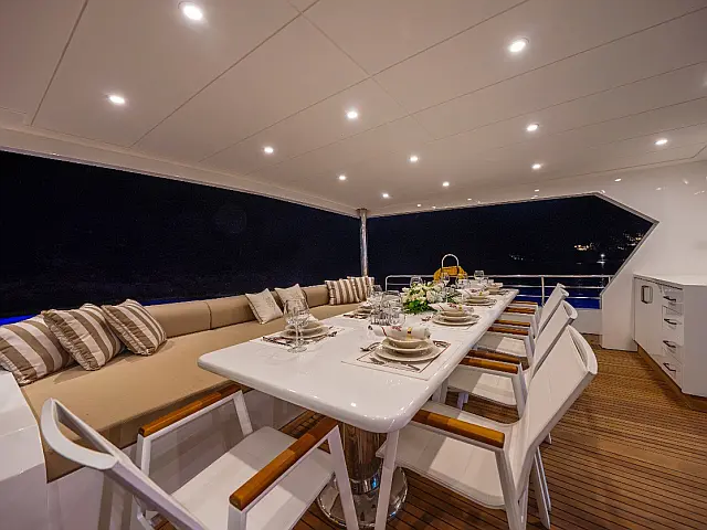 Motoryacht Lila Trawler - [Internal image]