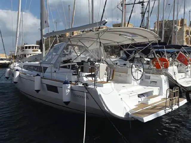 Oceanis 48 (5 cab.) - [External image]