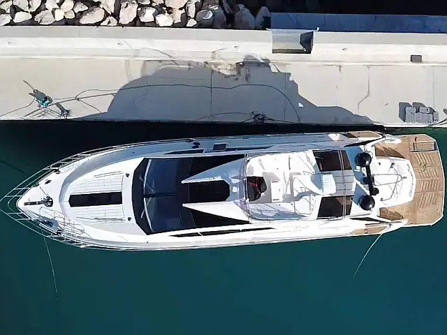 Galeon 700 Skydeck - [Layout image]