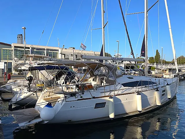 Elan Impression 45 - [External image]