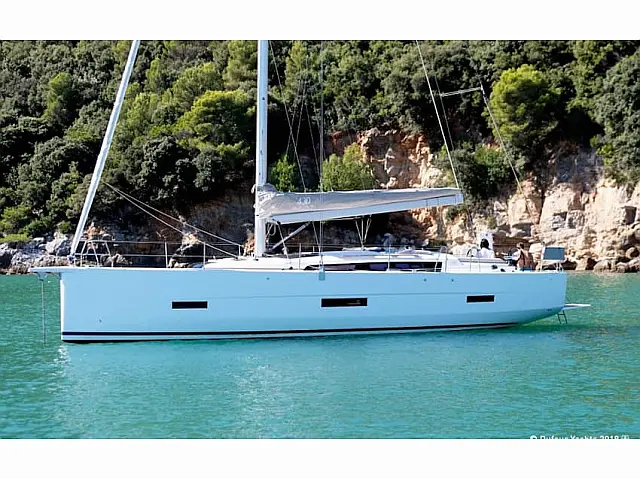 Dufour 430 GL – 4+1 CABINAS / 2 BAÑOS / 12 PAX - [External image]