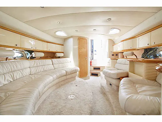 Sunseeker Superhawk 48 - [Internal image]