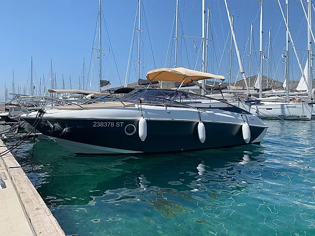 Sessa Marine S26 - [External image]