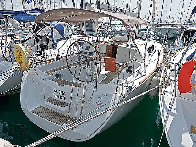 Sun Odyssey 33i - [External image]