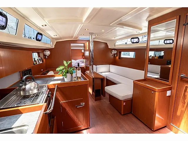 Oceanis 41.1 - [Internal image]