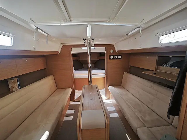 Dufour 350 Grand Large[G] - [Internal image]