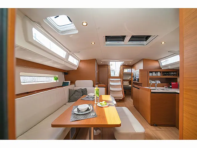 Sun Odyssey 490 4cab - [Internal image]