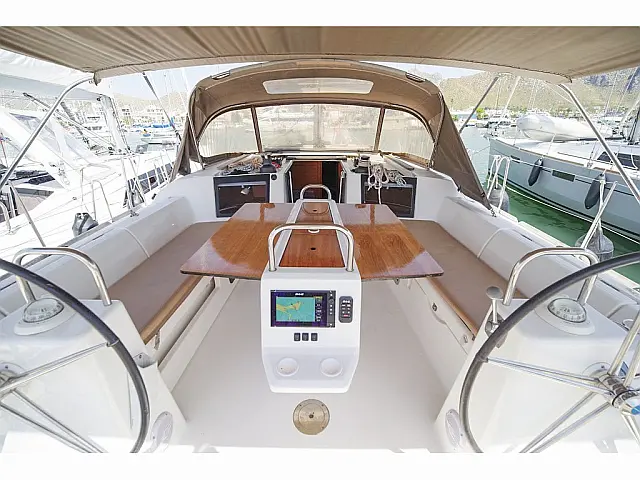 Dufour 460 Grand Large - [External image]