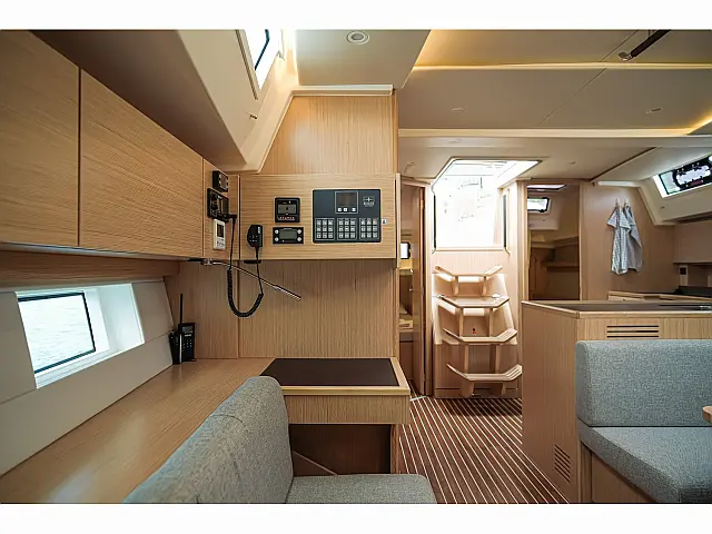 Bavaria C45 Style - [Internal image]