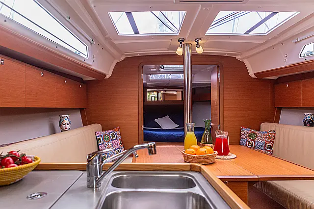 Dufour 360 Grand Large 2.20 draft - [Internal image]