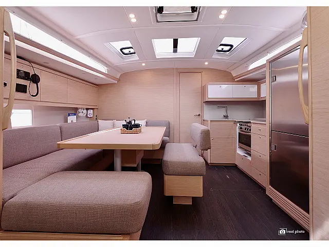 Dufour 470 - [Internal image]