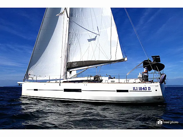 Dufour 520 GL - [External image]