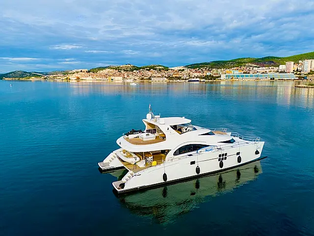 Sunreef 70 Power - [External image]