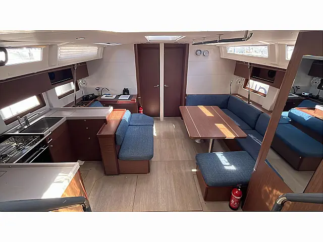 Oceanis 51.1 - [Internal image]